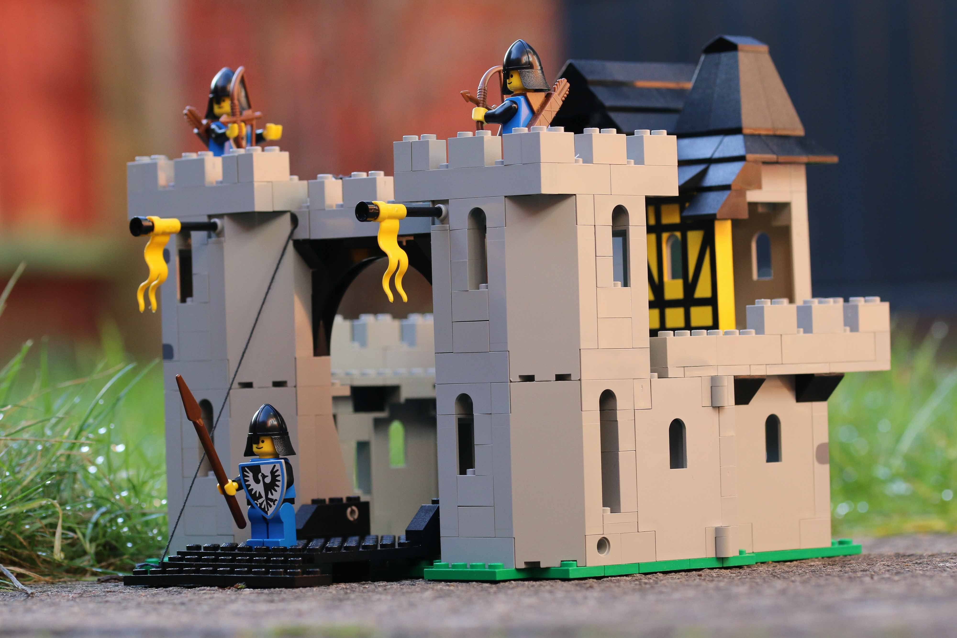 Welcome to the Lego Castle