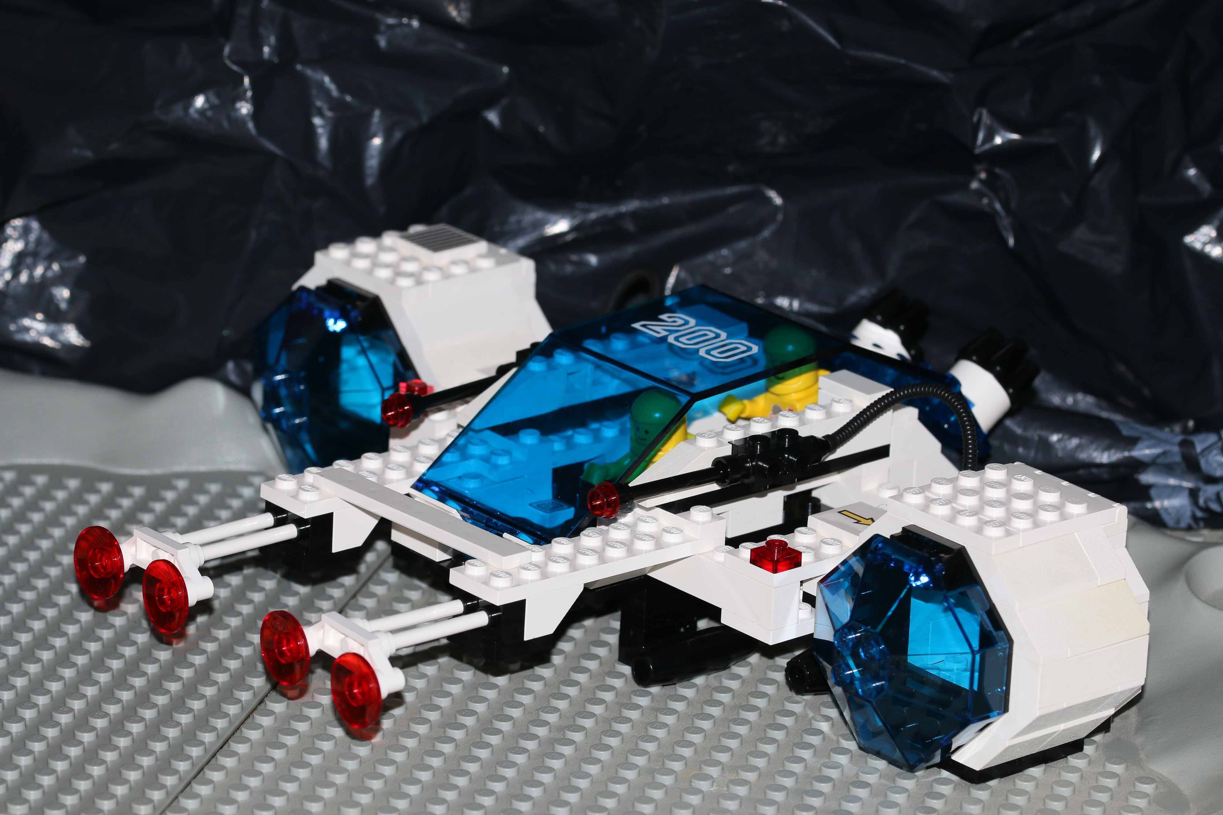 Classic Lego Space 6932