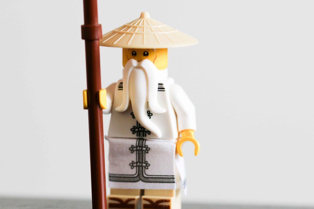 Master Wu Lego Mini-Figure